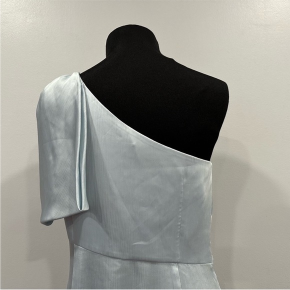 Sachin & Babi Chelsea Gown - Picture 7 of 12